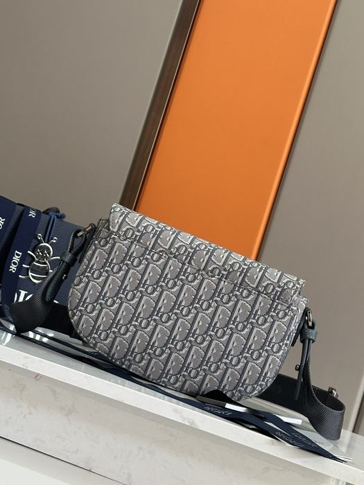 Dior Tote style 47 Grey 01A