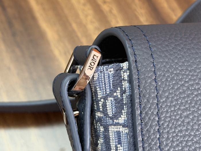 Dior Tote style 47 Navy 01A