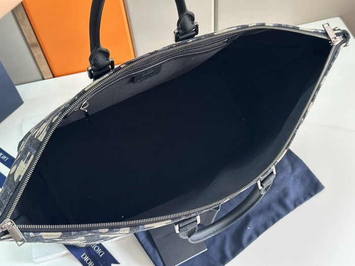 Dior Tote style 48 Navy 01A