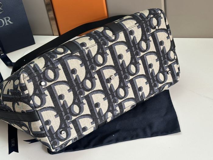 Dior Tote style 48 Navy 01A