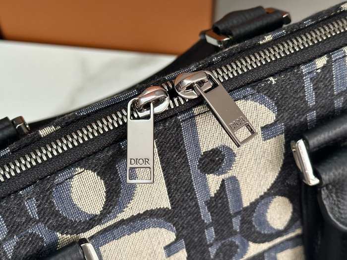 Dior Tote style 48 Navy 01A