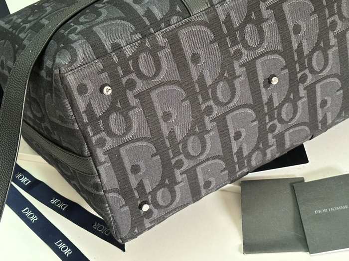 Dior Tote style 49 Black 01A