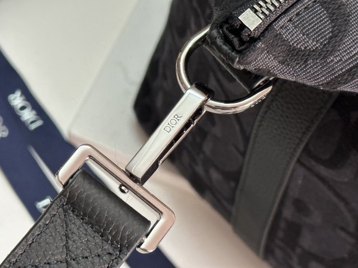 Dior Tote style 49 Black 01A