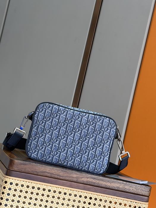 Dior Tote style 49 Blue 01A