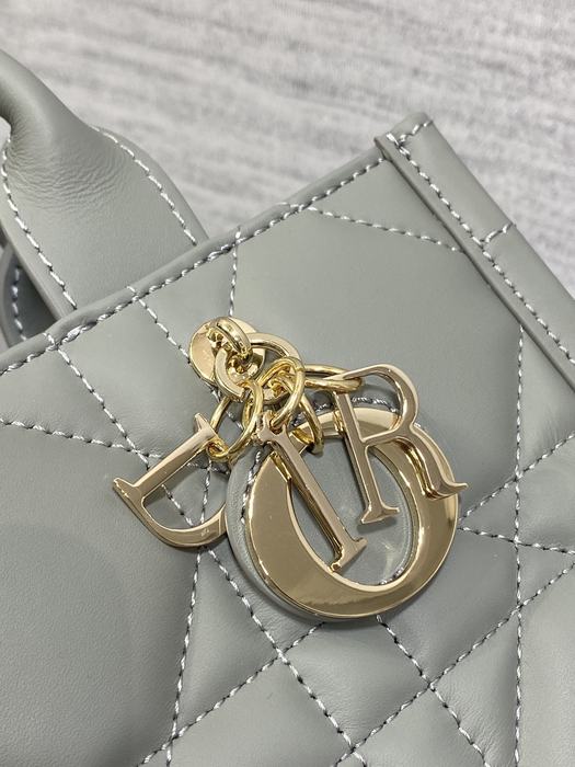 Dior Tote style 49 Grey 01A 2