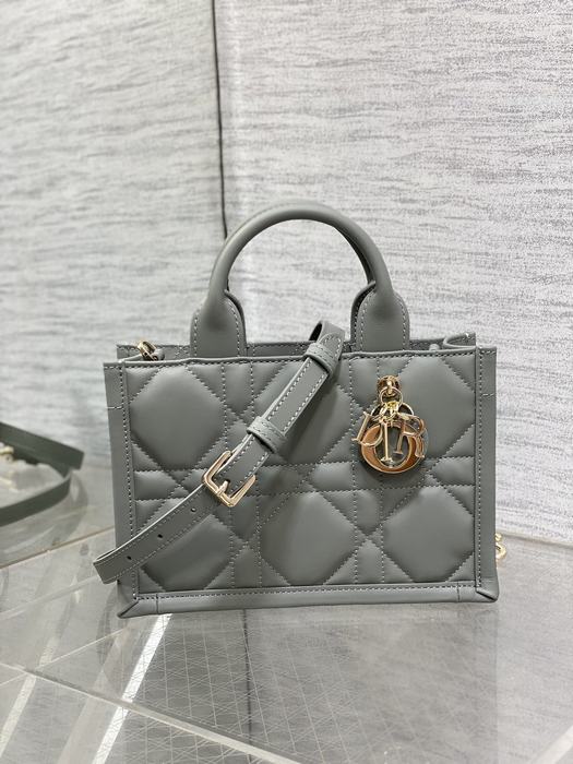 Dior Tote style 49 Grey 01A 2