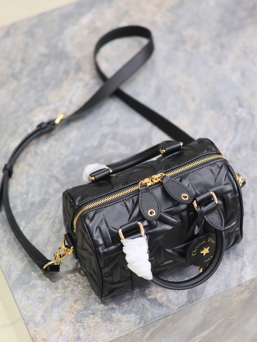 Dior Tote style 51 Black 01A 2