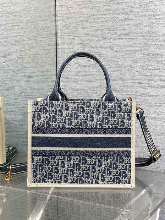Dior Tote style 51 Navy 01A
