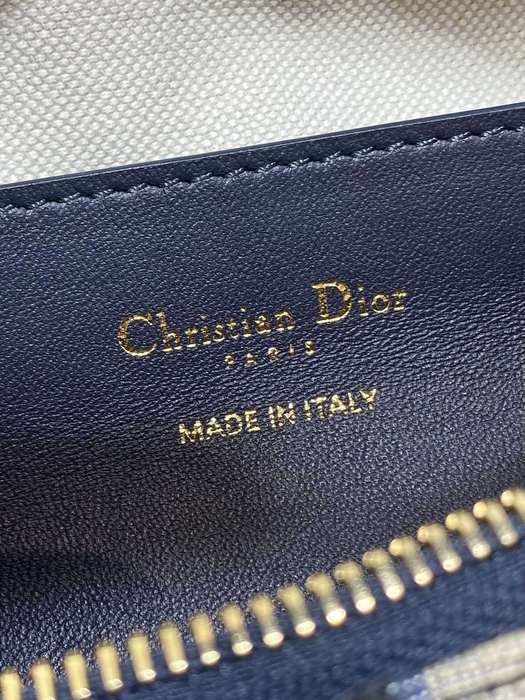 Dior Tote style 52 Navy 01A