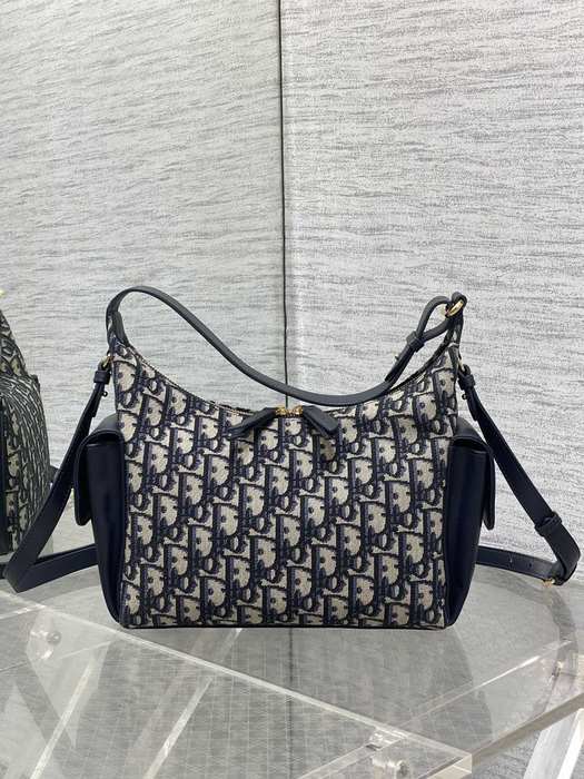 Dior Tote style 52 Navy 01A