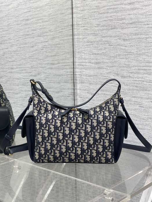Dior Tote style 52 Navy 01A