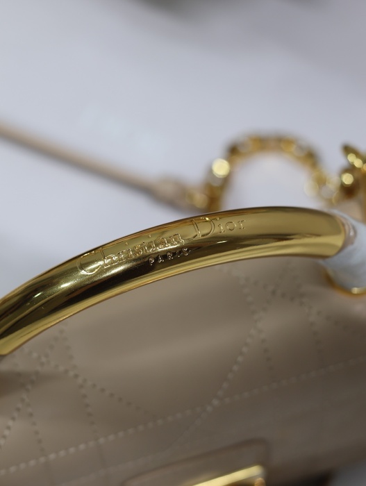 Dior Tote style 54 Beige 01A 2