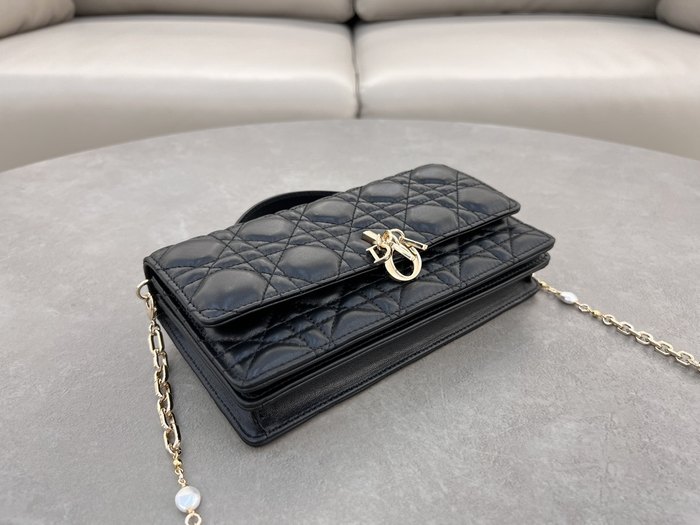 Dior Tote style 54 Black 01A