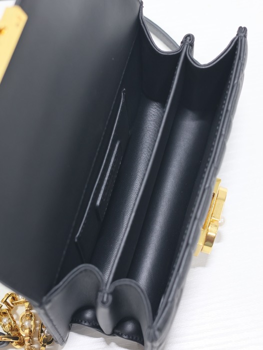 Dior Tote style 55 Black 01A 2