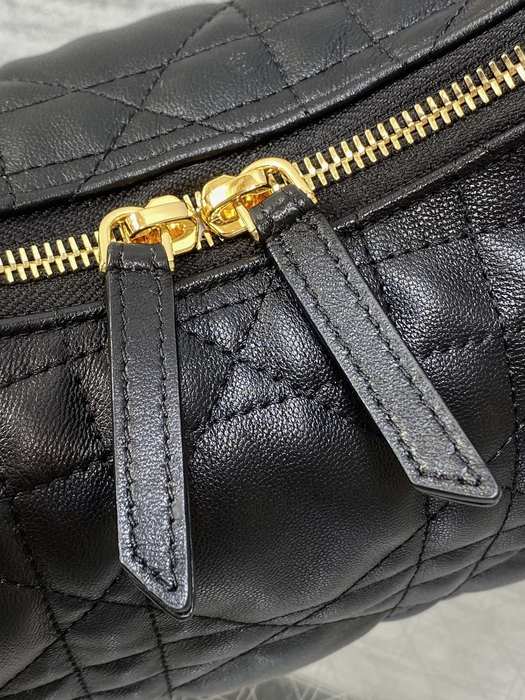 Dior Tote style 55 Black 01A