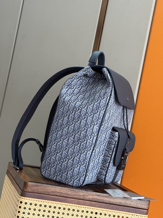 Dior Tote style 55 Blue 01A