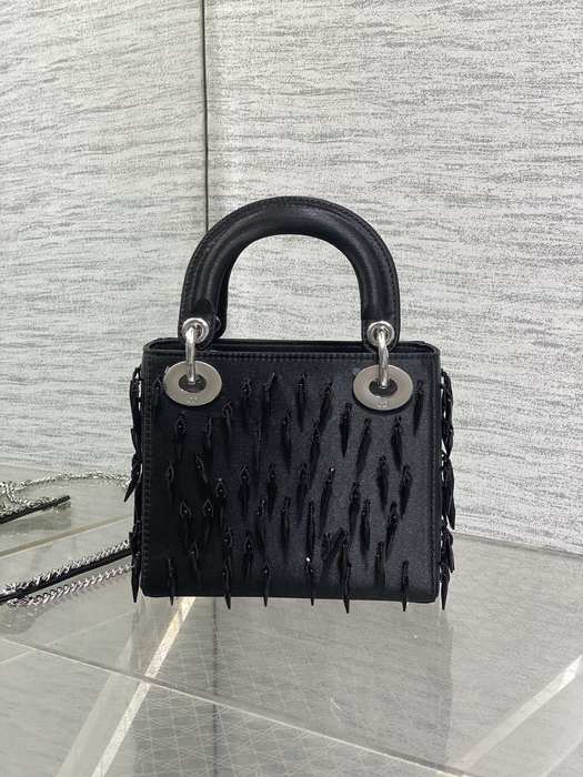 Dior Tote style 56 Black 01A