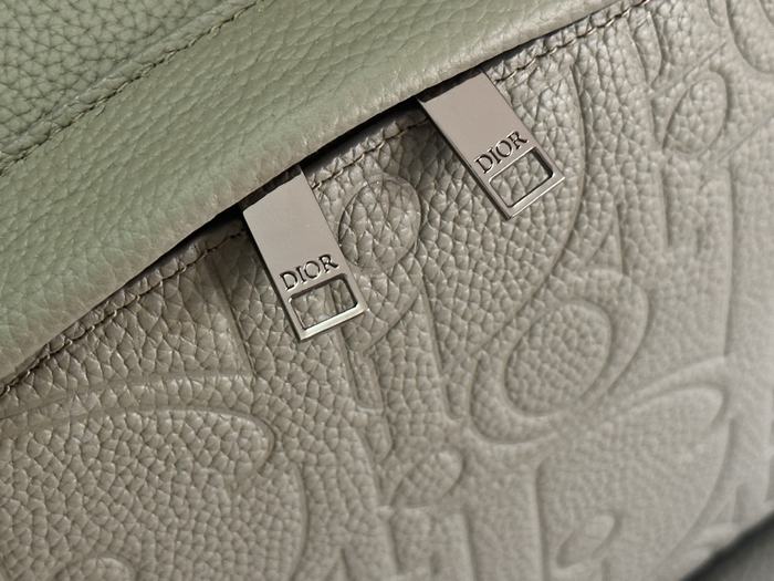 Dior Tote style 57 Green 01A