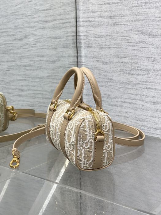 Dior Tote style 59 Beige 01A 2