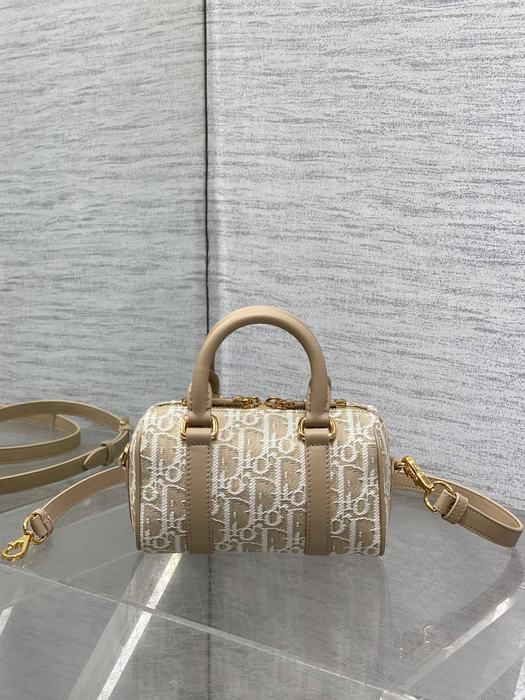 Dior Tote style 59 Beige 01A 2