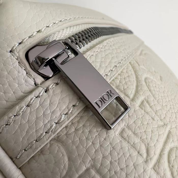 Dior Tote style 59 Beige 01A 4