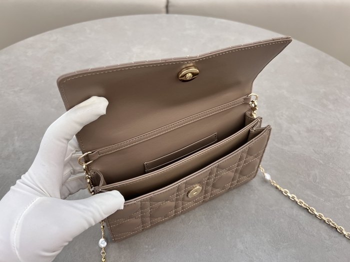 Dior Tote style 64 Brown 01A