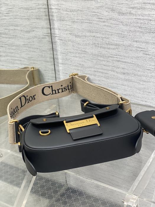 Dior Tote style 65 Black 01A 3