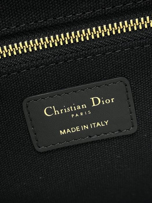 Dior Tote style 65 Black 01A 4