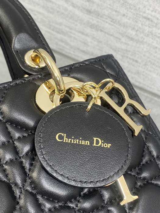 Dior Tote style 65 Black 01A
