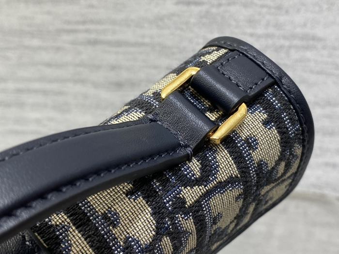 Dior Tote style 66 Navy 01A