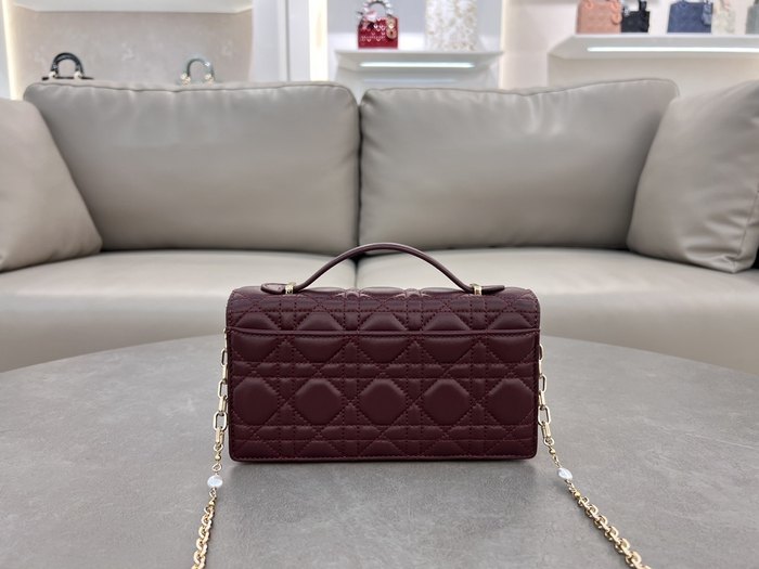 Dior Tote style 67 Burgundy 01A 2