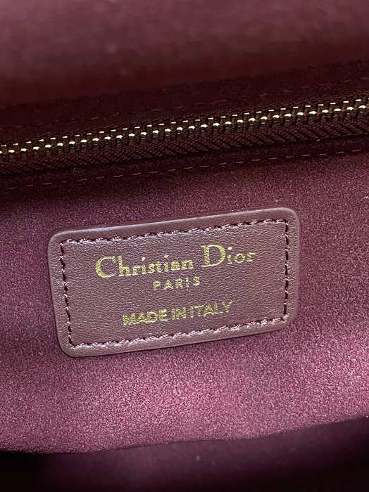 Dior Tote style 67 Burgundy 01A