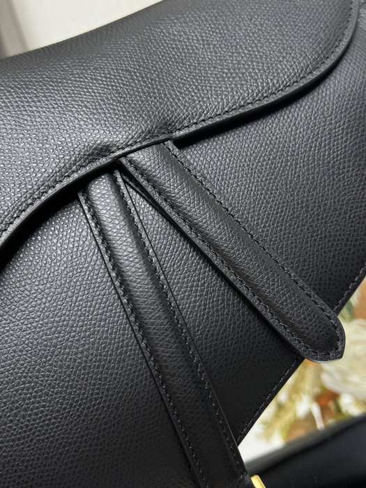 Dior Tote style 68 Black 01A 2