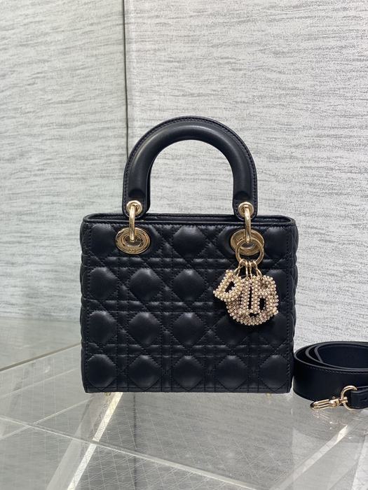 Dior Tote style 68 Black 01A