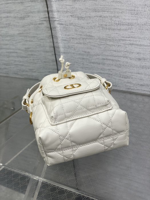 Dior Tote style 68 White 01A