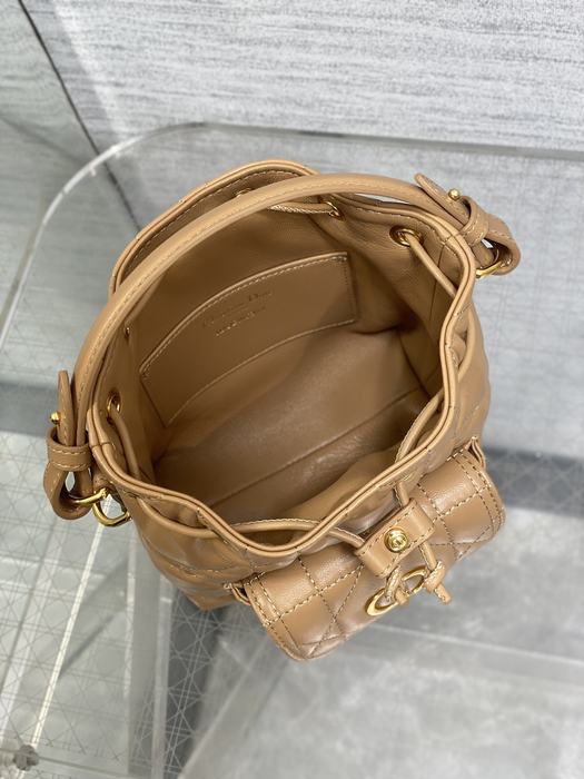 Dior Tote style 69 Beige 01A