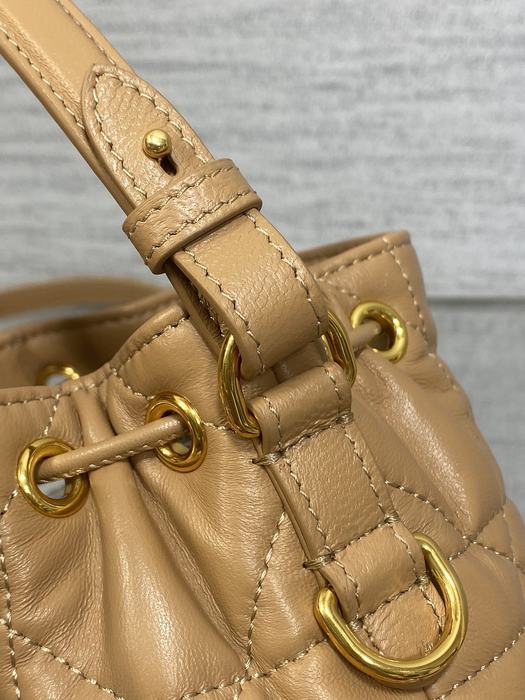 Dior Tote style 69 Beige 01A