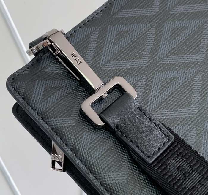 Dior Tote style 70 Black 01A 2