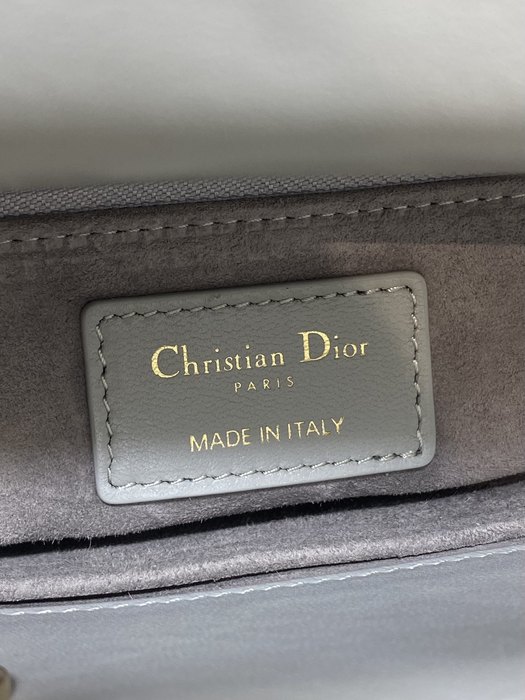Dior Tote style 70 Grey 01A