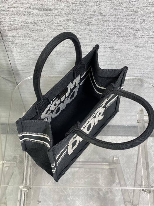 Dior Tote style 72 Navy 01A