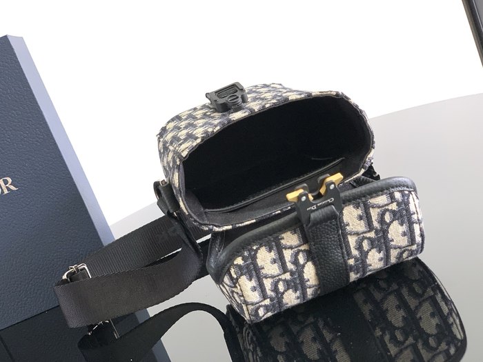 Dior Tote style 73 Beige 01A