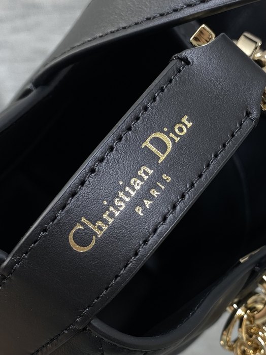 Dior Tote style 75 Black 01A