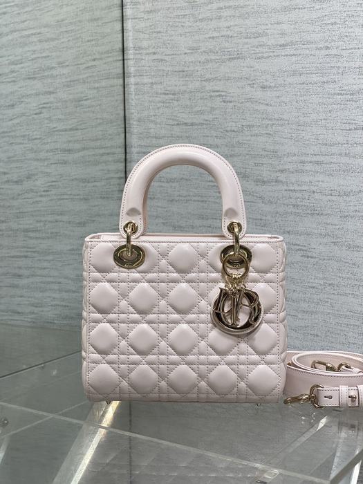 Dior Tote style 76 White 01A
