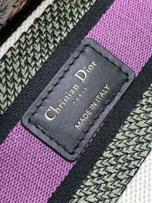 Dior Tote style 77 Beige 01A