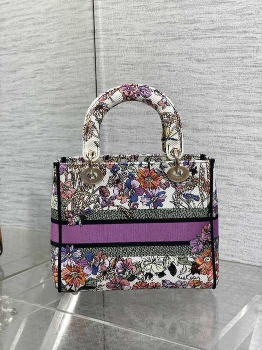 Dior Tote style 77 Beige 01A