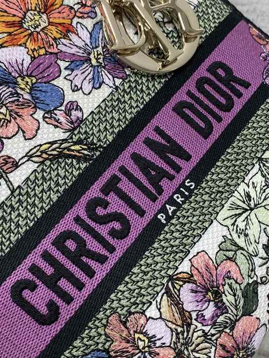 Dior Tote style 77 Beige 01A