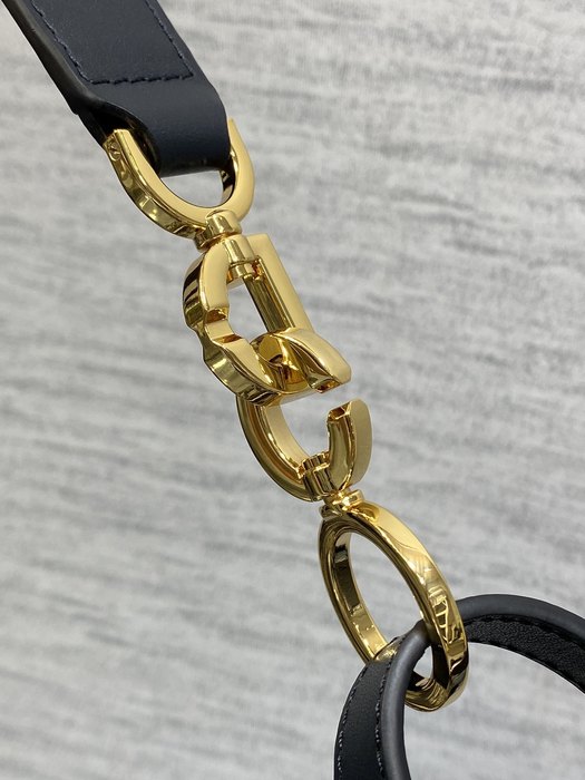 Dior Tote style 77 Navy 01A