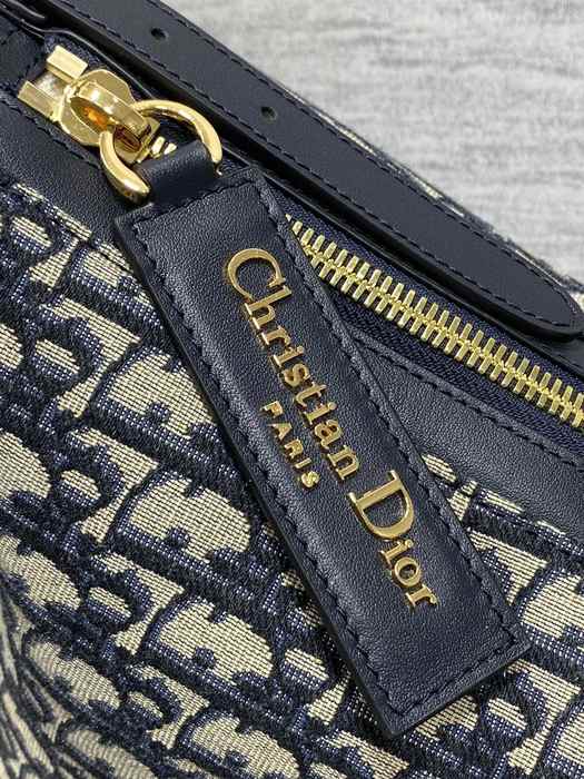 Dior Tote style 77 Navy 01A