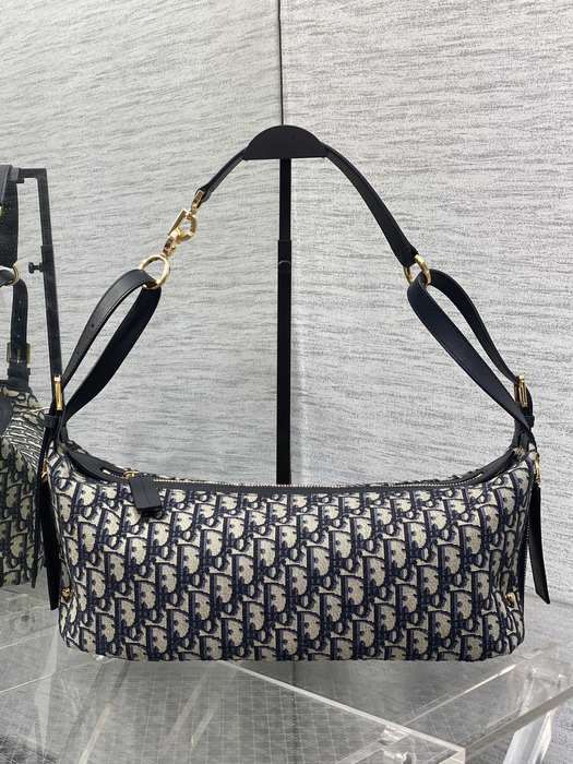 Dior Tote style 77 Navy 01A