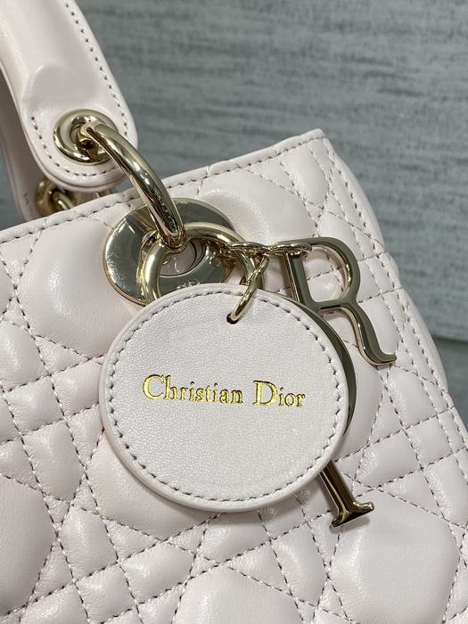 Dior Tote style 77 White 01A
